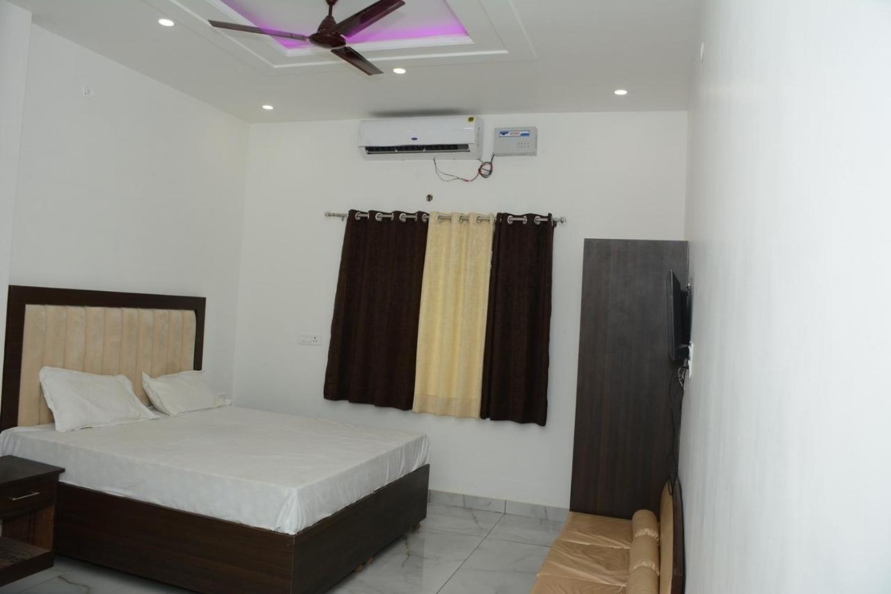 Royal Green Celebrate In Style Saharanpur Exteriör bild