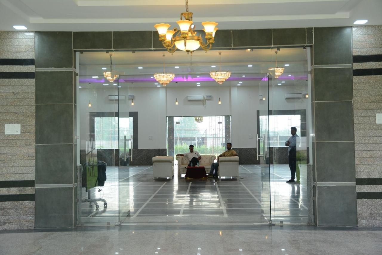 Royal Green Celebrate In Style Saharanpur Exteriör bild